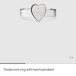 Gucci Silver Heart Emblem Ring